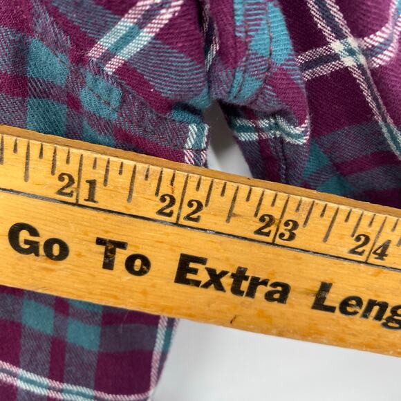 Duluth Top Women’s Large Plaid Flannel  Green & Purple Fall Outdoor Hiking Chore - Picture 6 of 8